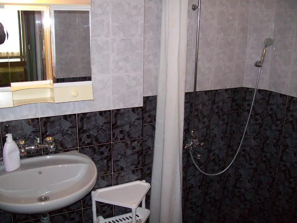Guest House Mistral Sozopol 2*,